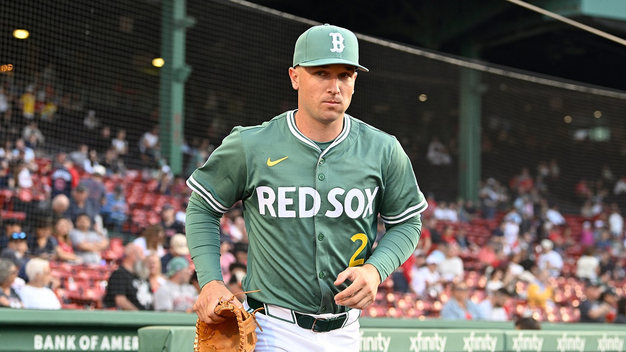 Alex Bregman shaves mustache during game in attempt to rally struggling Red Sox