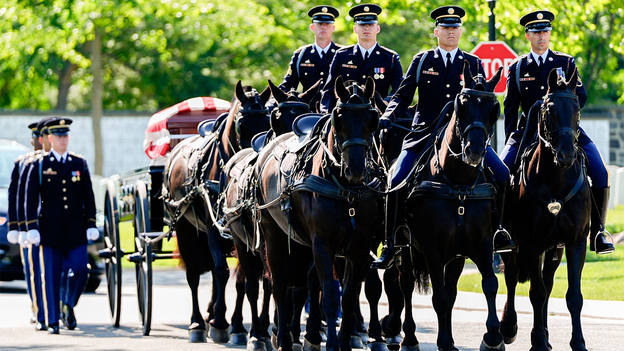 Arlington’s historic Caisson horses return following $28 million renovation