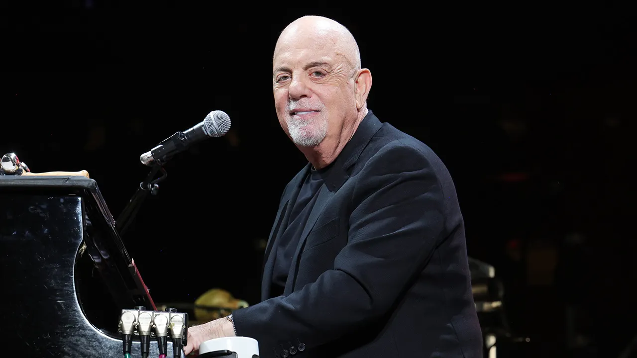 Howard Stern shares Billy Joel health update, says music icon is ‘not dying’