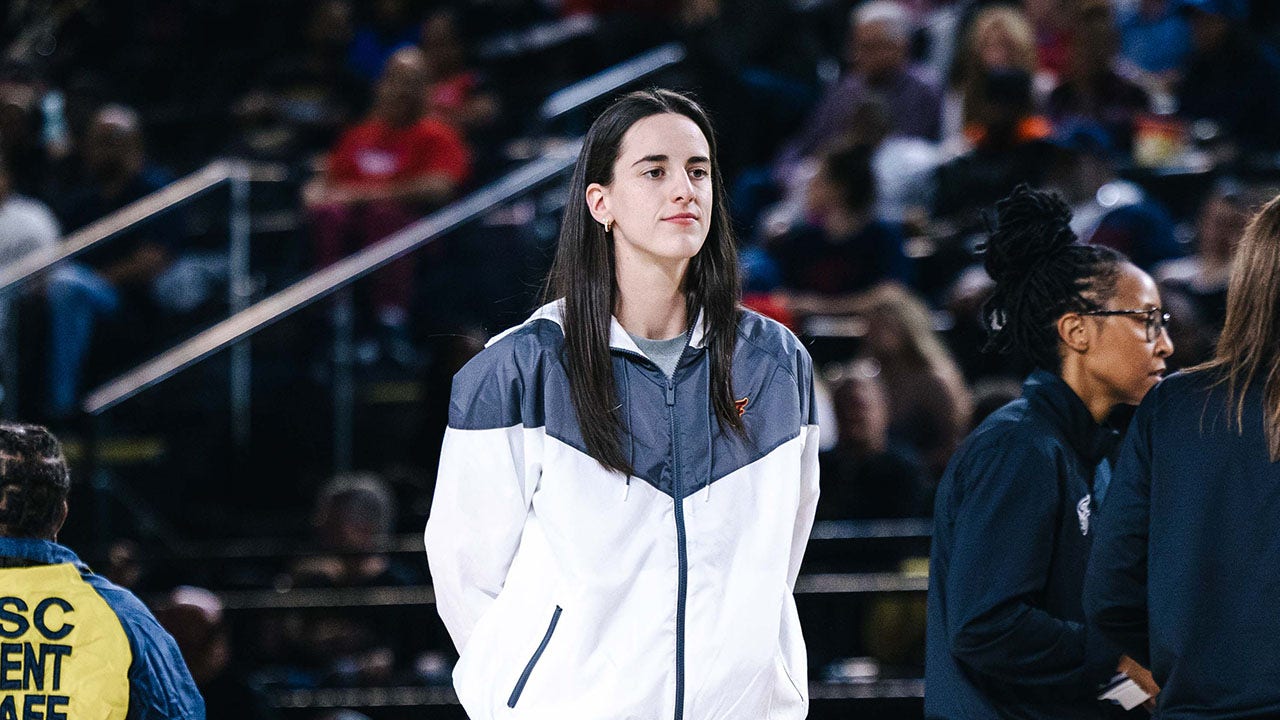 Caitlin Clark to miss fourth straight game with quad injury against Chicago Sky