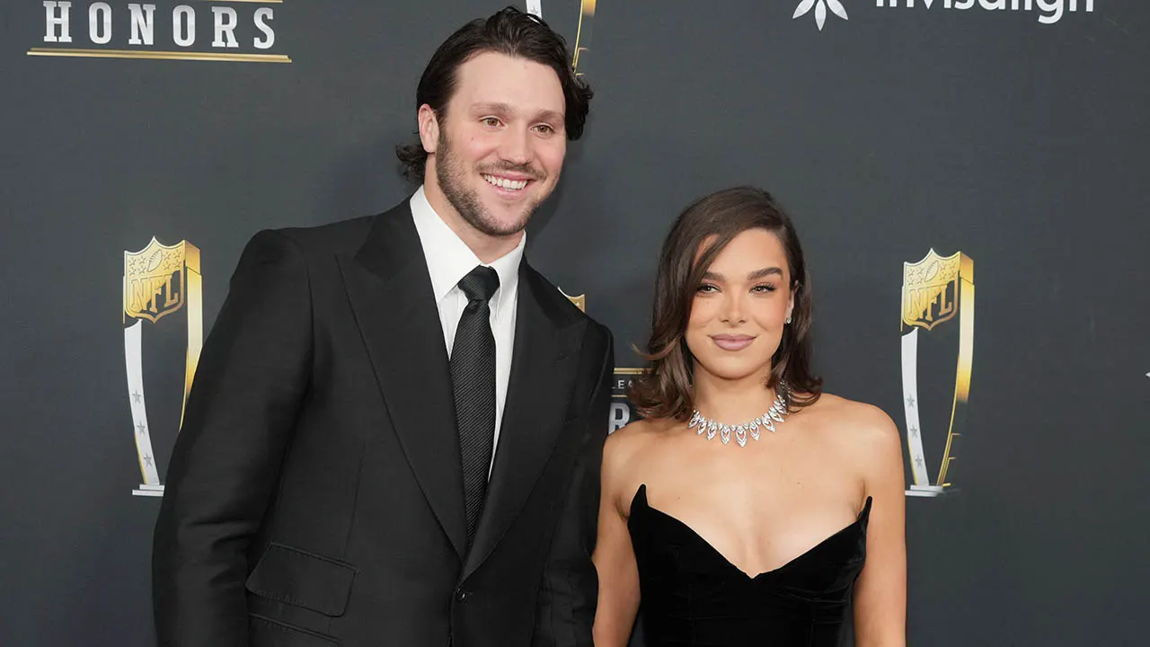 MVP Josh Allen gets married to Hailee Steinfeld