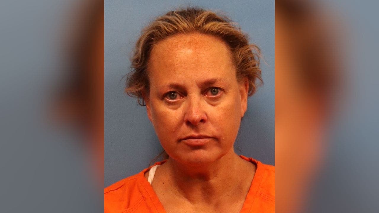 Kindergarten ‘Teacher of the Year’ arrested on sex charges with teens in Alabama