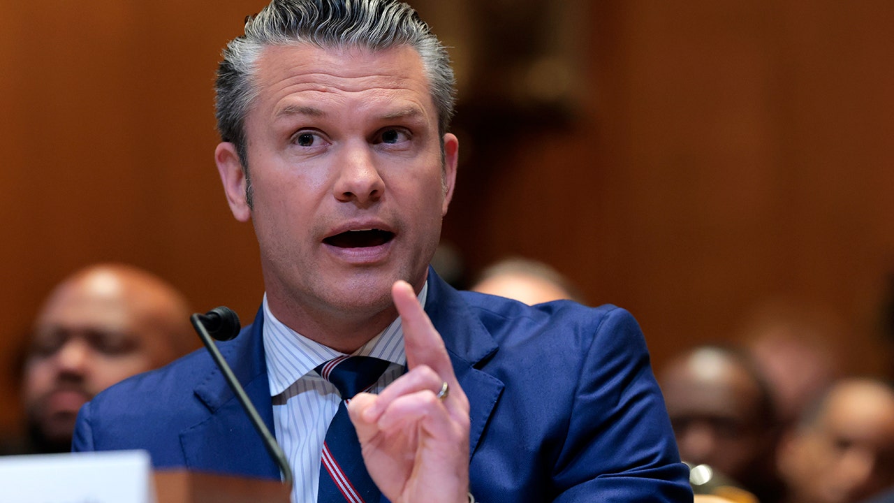 Defense chief stands firm against Dems who question Marines’ mission in LA