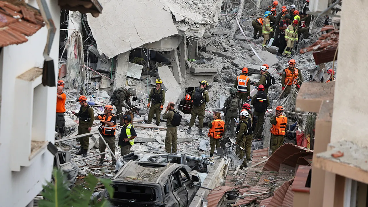 Israelis share survival stories after Iranian missiles hit their homes