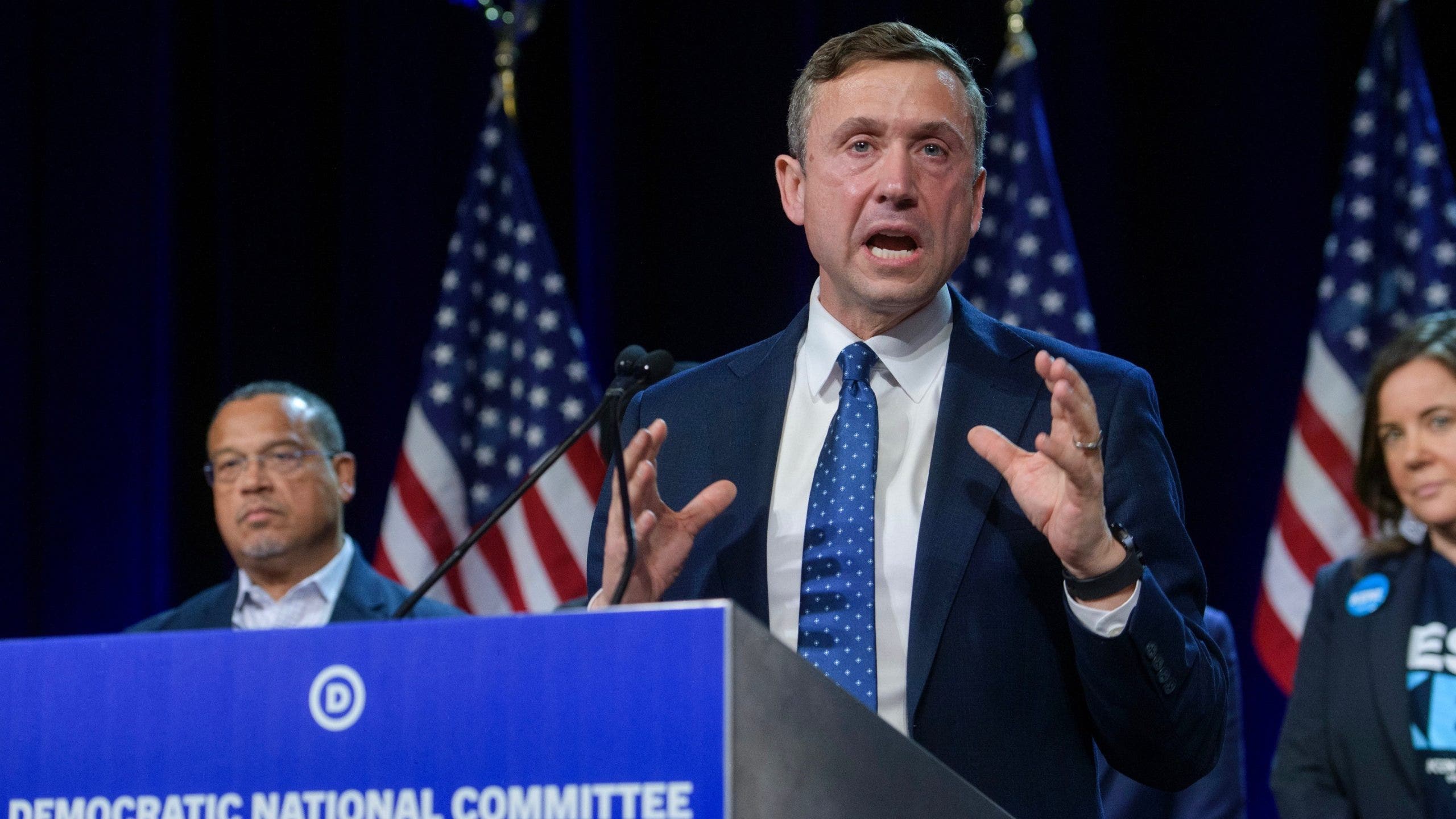 DNC adjourns Minneapolis meeting after nearby Catholic school shooting