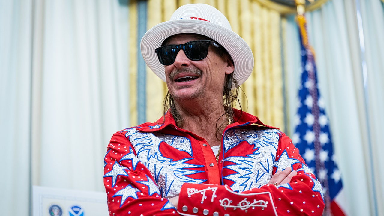 Musician Kid Rock opens Nashville restaurant, says he eats breakfast at 1 p.m. or later