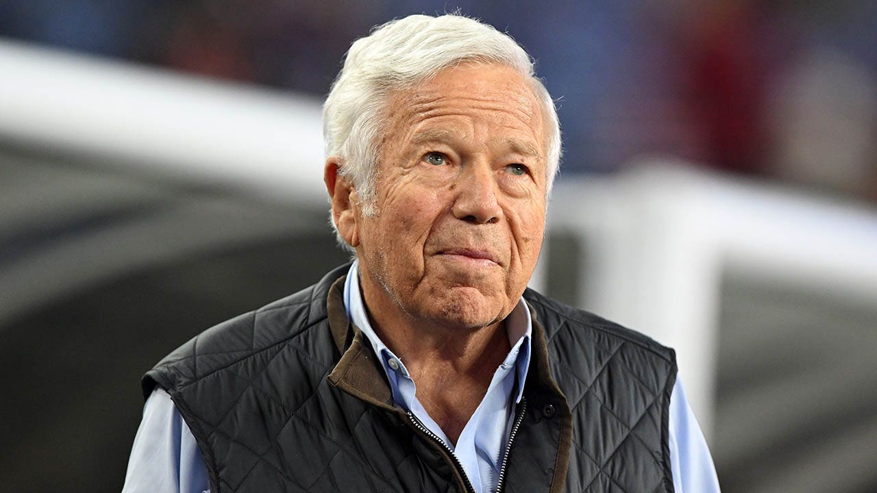 Patriots team owner calls on media, politicians to speak up on antisemitism