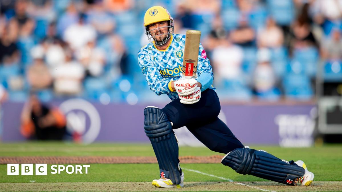 T20 Blast: Bears beat Lancashire as Surrey, Kent & Hampshire win too