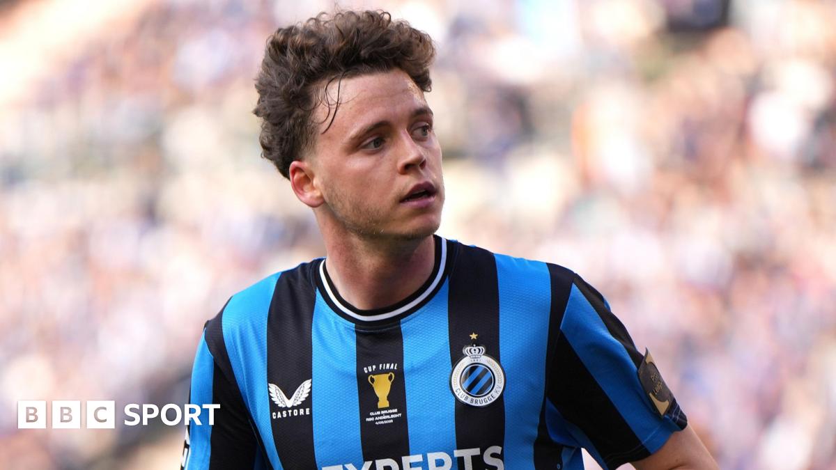 Maxim de Cuyper: Brighton sign Belgium defender from Club Brugge