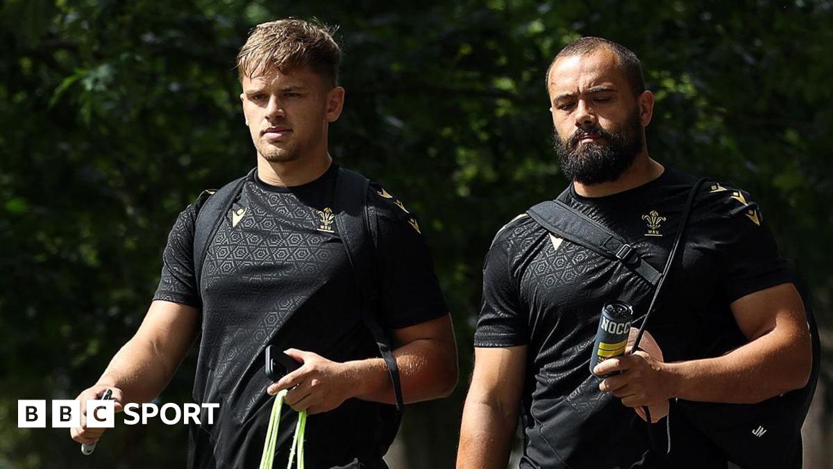 Japan v Wales: Eddie Jones and Matt Sherratt reveal sides for Kitakyushu match