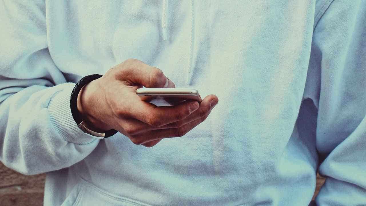What to do if you get a suspicious bank text claiming to be from Chase
