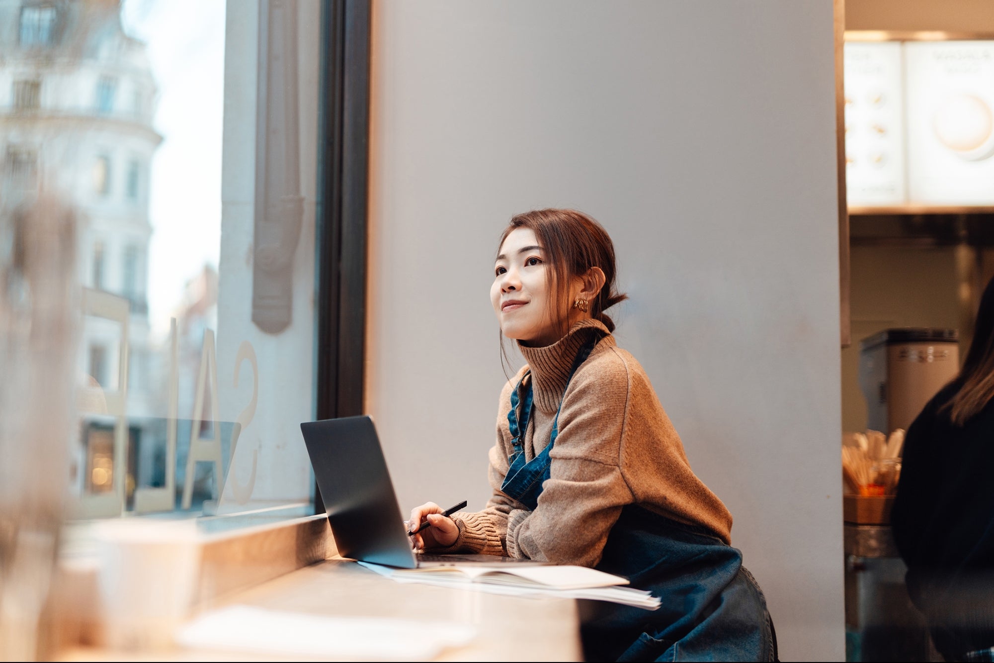 Marketing Online Can Be Overwhelming For Small Businesses — But It Doesn’t Have to Be With These 6 Strategies