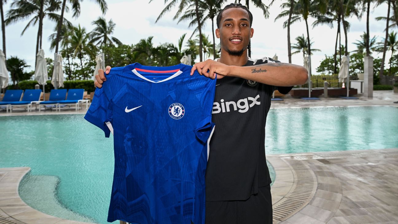 Chelsea transfers: João Pedro joins in £60m deal from Brighton