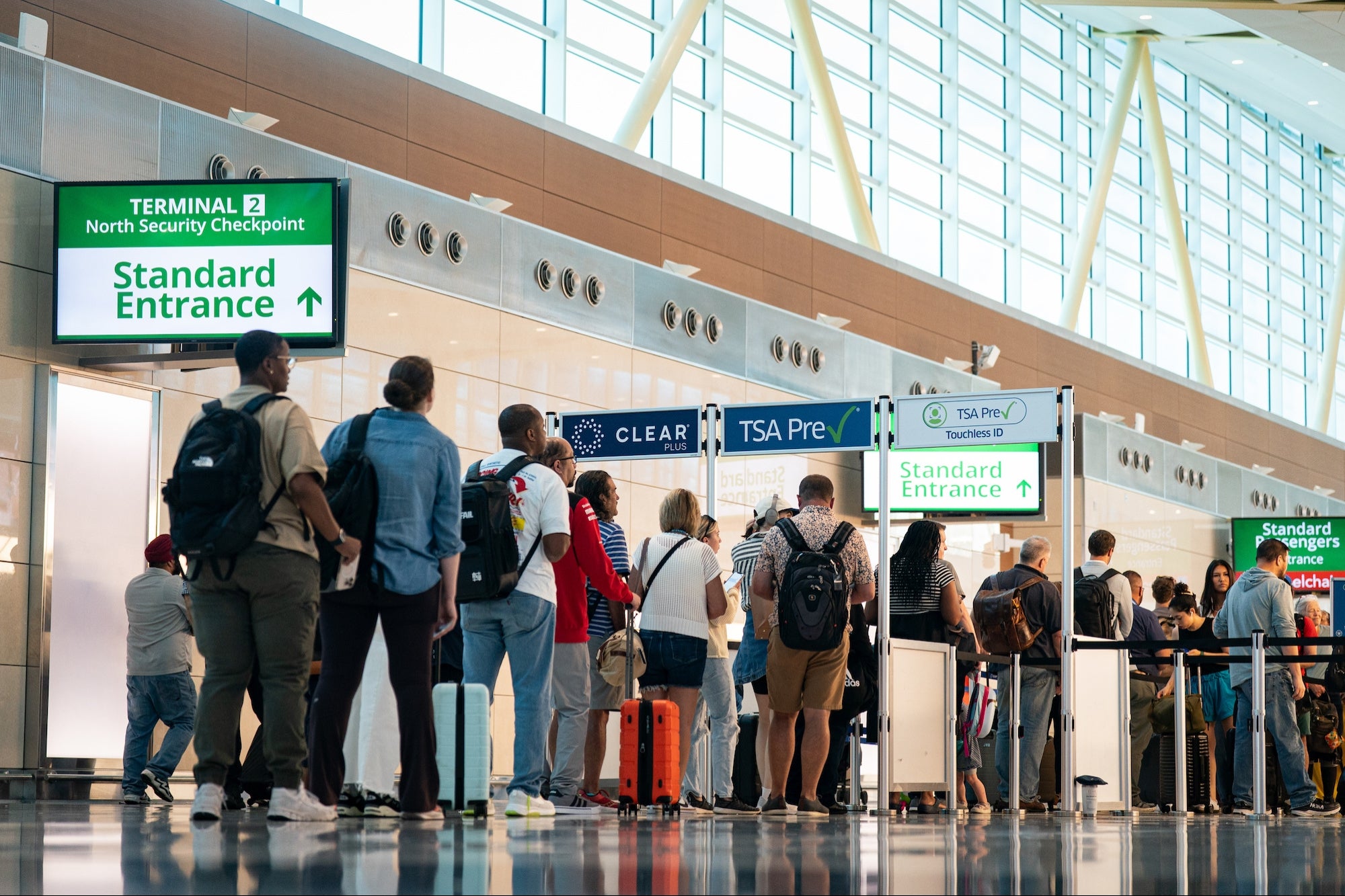 Airline Passengers Can Keep Shoes on at Security in US