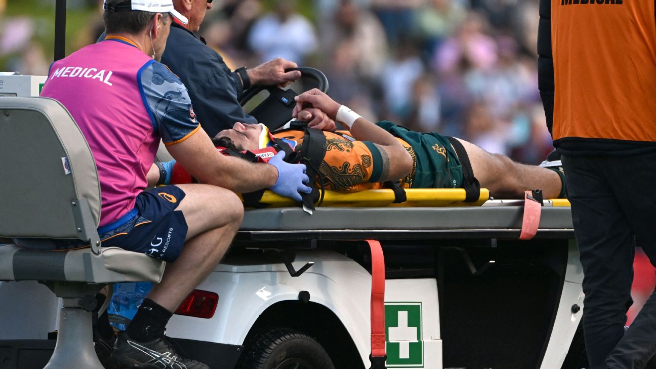 Wallabies Noah Lolesio undergoes neck surgery, set to miss Lions series