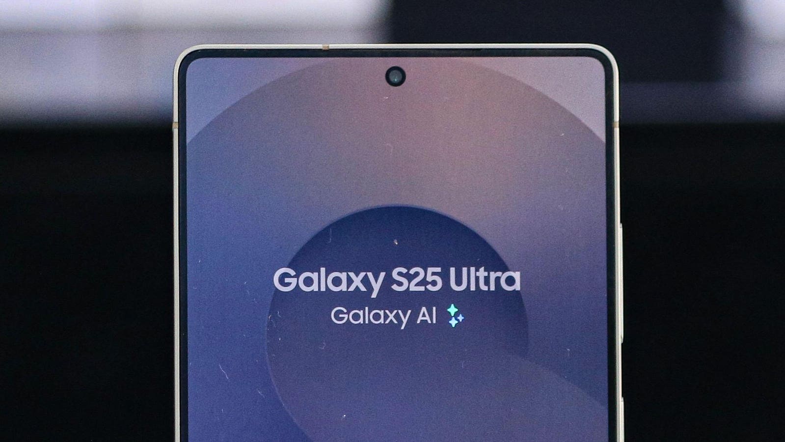 Samsung’s Android 16 News Surprises Galaxy S25 And S24 Owners