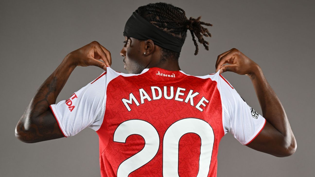 Premier League’s big spenders gear up for epic title race