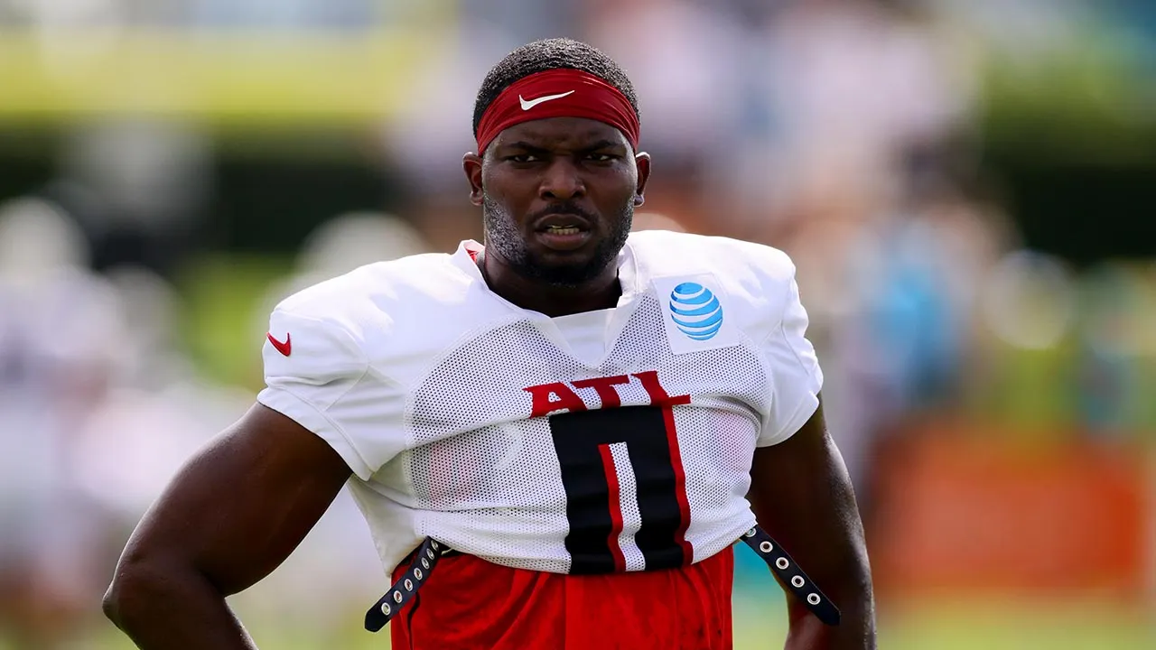 NFL news: Titans edge rusher abruptly retires just days before training camp