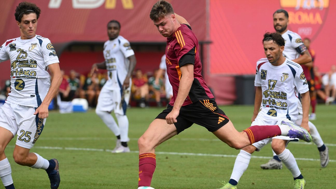Evan Ferguson scores four in first Roma appearance
