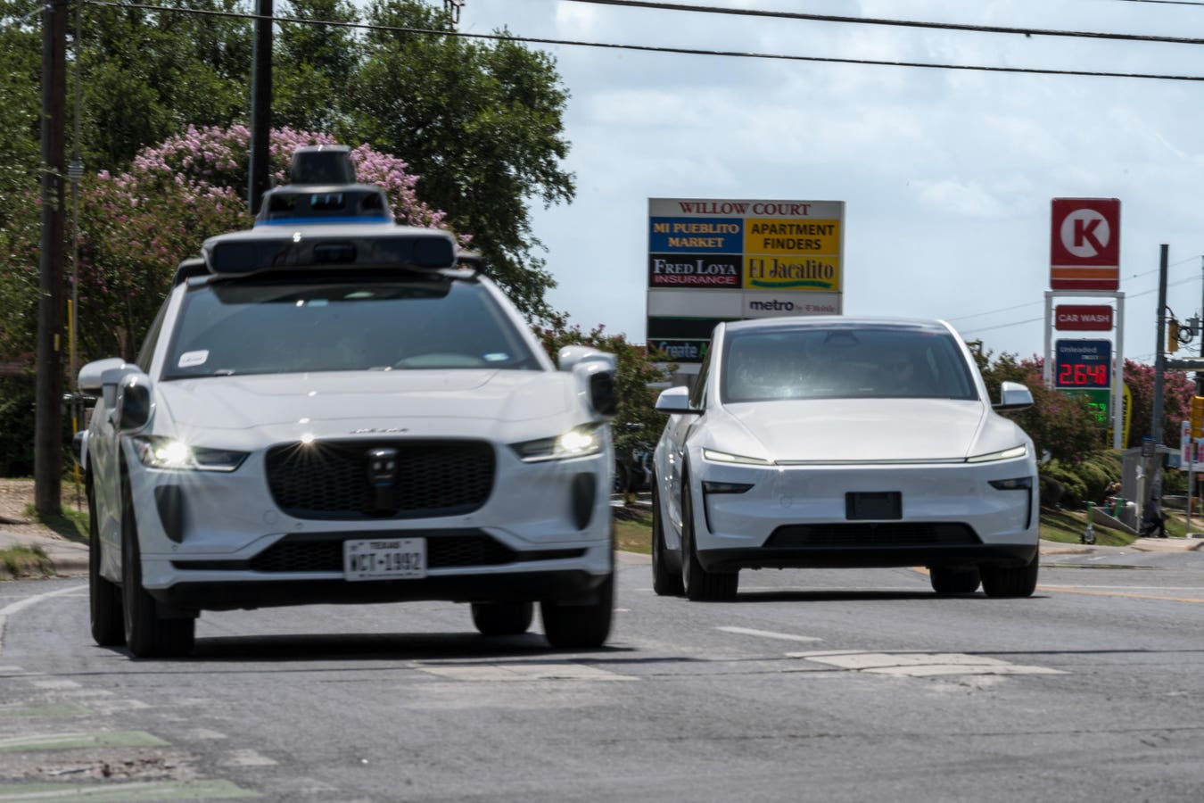 Tesla Doesn’t Need Permits For Their CA “Robotaxi,” It May Come Today