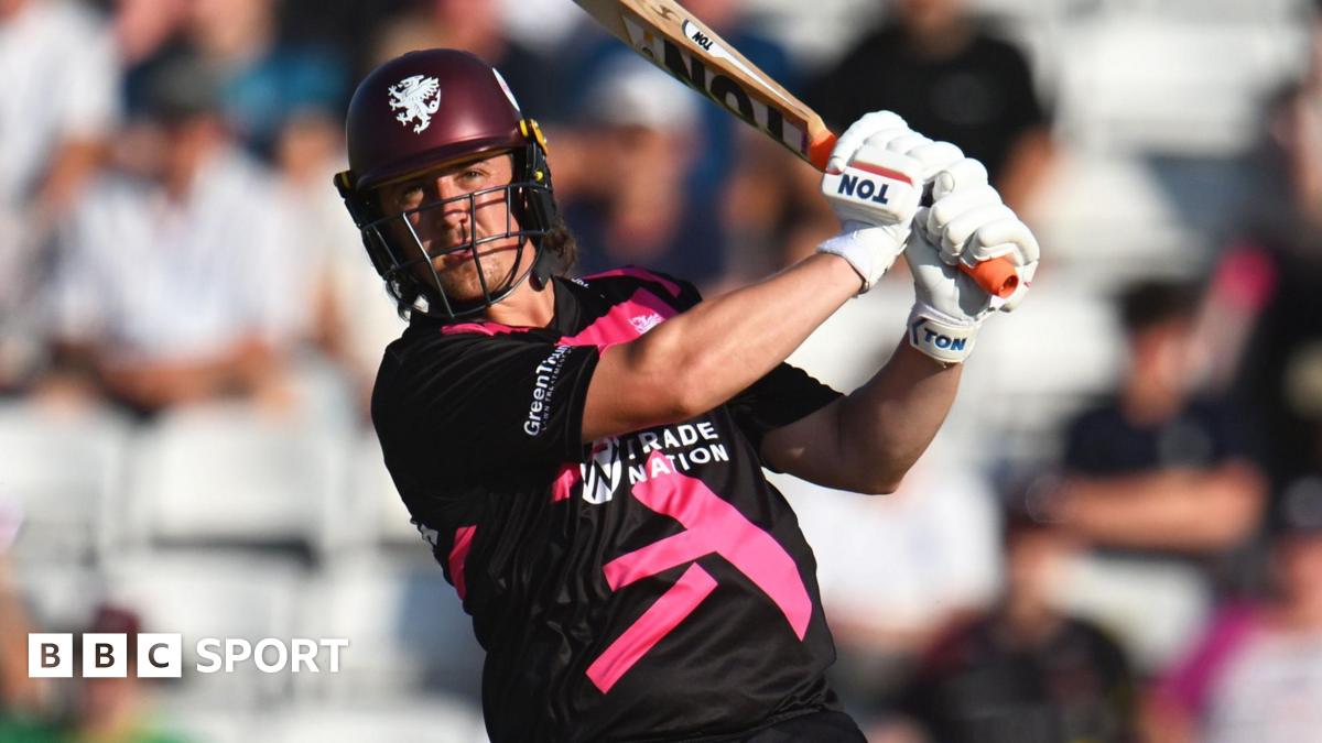 T20 Blast: Somerset beat Essex to seal quarter-finals place