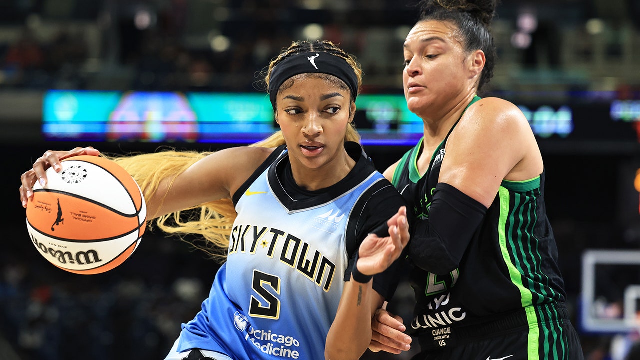 Angel Reese notches 9th straight double-double