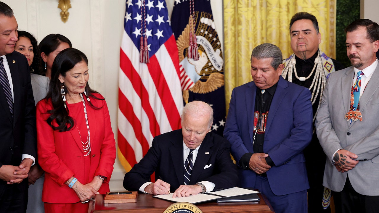 Biden Chief of Staff OK’d Autopen Pardons, Email Reveals: Fox News POlitics Newsletter for July 14, 2025