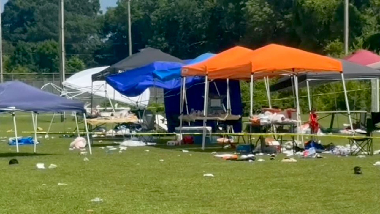 Shooting erupts at Tennessee community center during class reunion