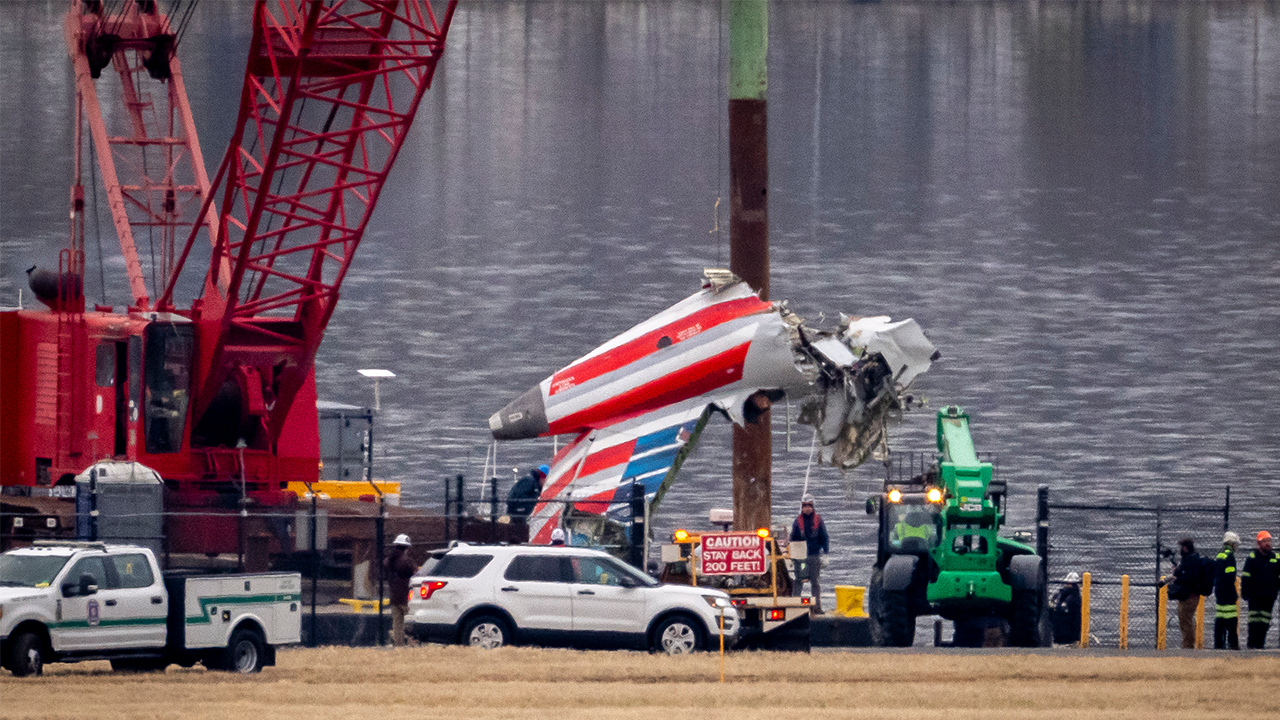 Army helicopter in deadly midair crash with plane in DC was flying above altitude limit, NTSB finds