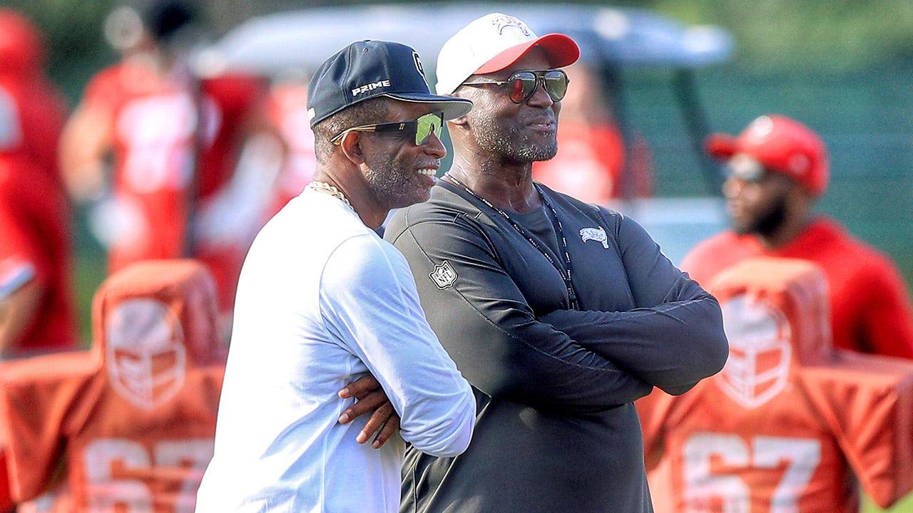 Deion Sanders visits son at Bucs training camp