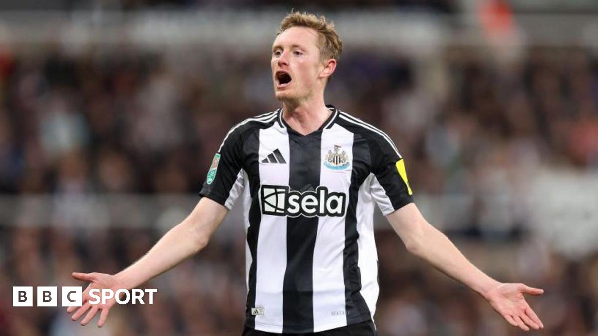 Sean Longstaff: Leeds United sign midfielder from Newcastle for £12m
