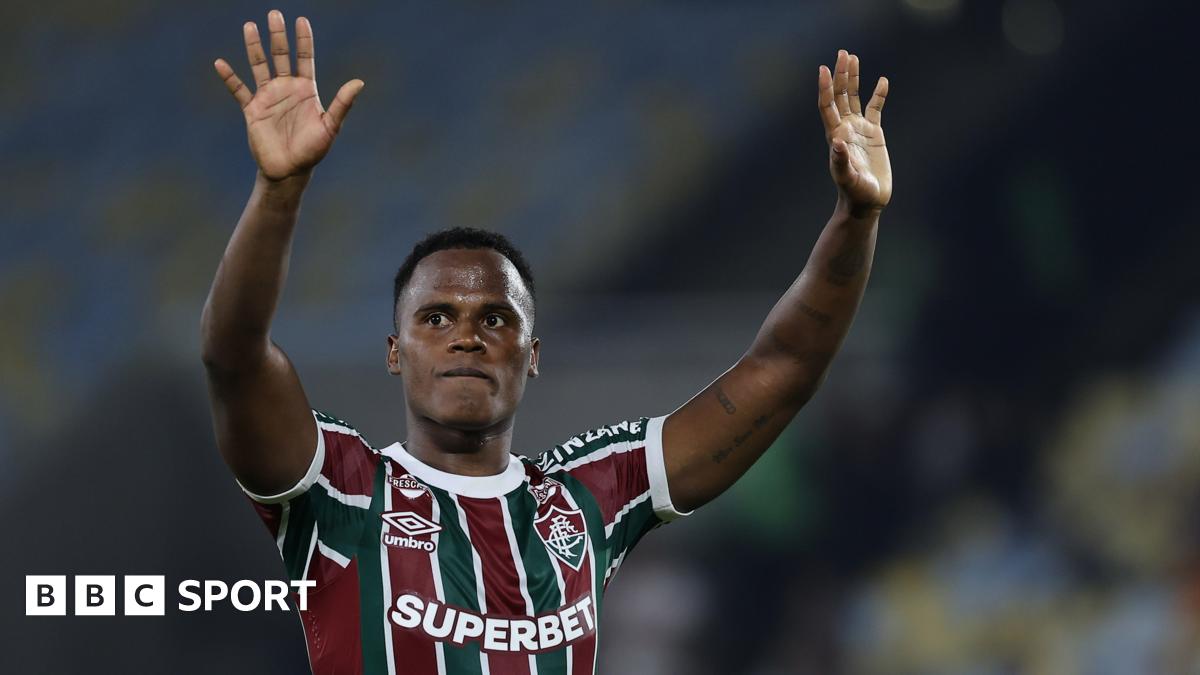 Wolves sign Jhon Arias from Fluminense for initial £15m
