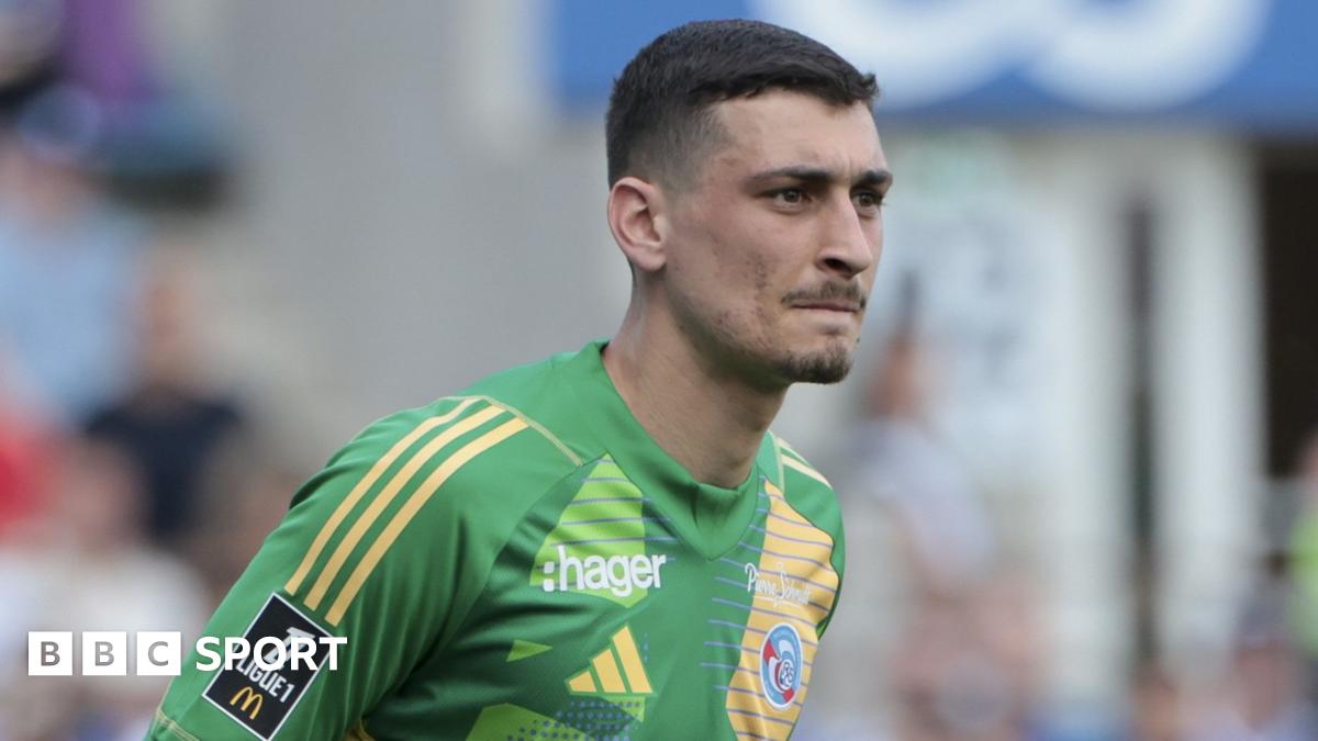 Djordje Petrovic: Bournemouth agree £25m deal for Chelsea goalkeeper