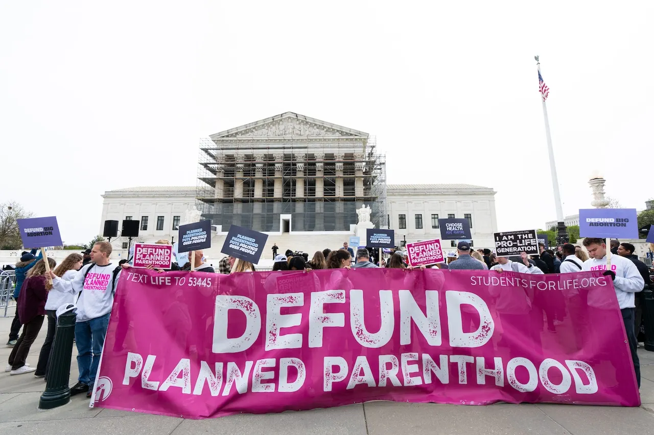 Democrats escalate anti-Trump lawfare by dragging Congress into Planned Parenthood defund battle