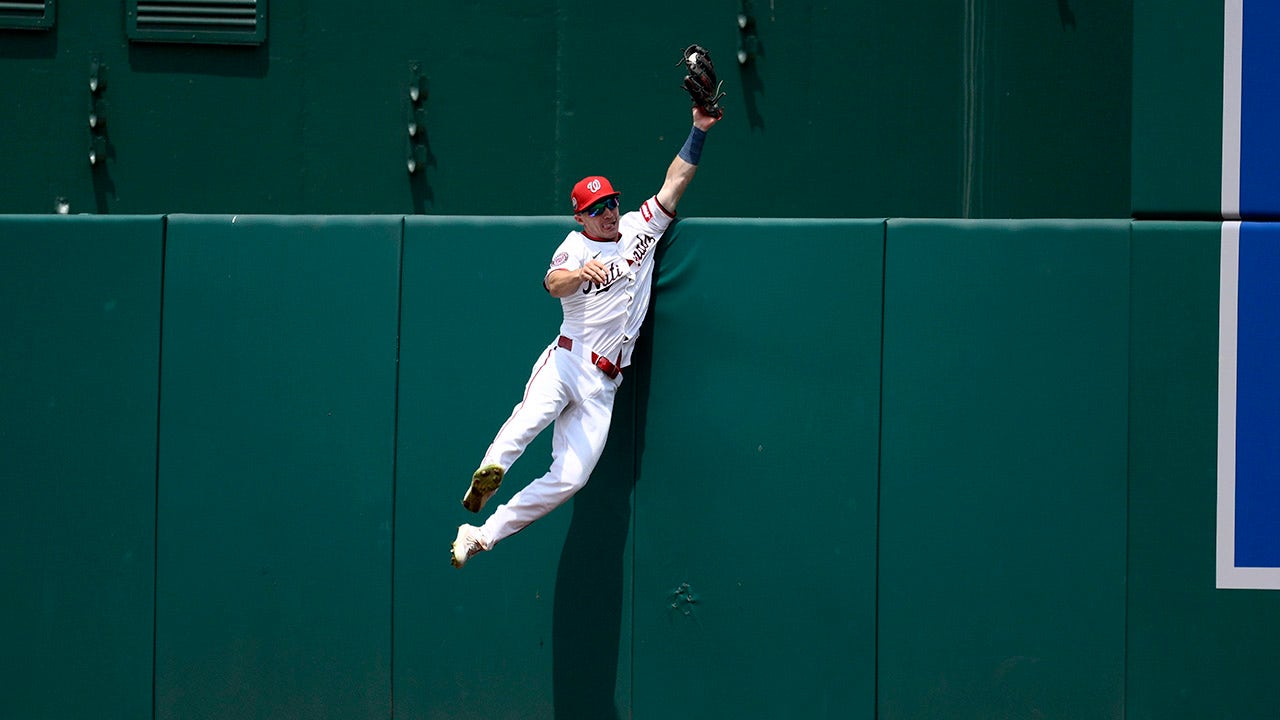 MLB news: Nationals’ Jacob Young makes superb home run robbery