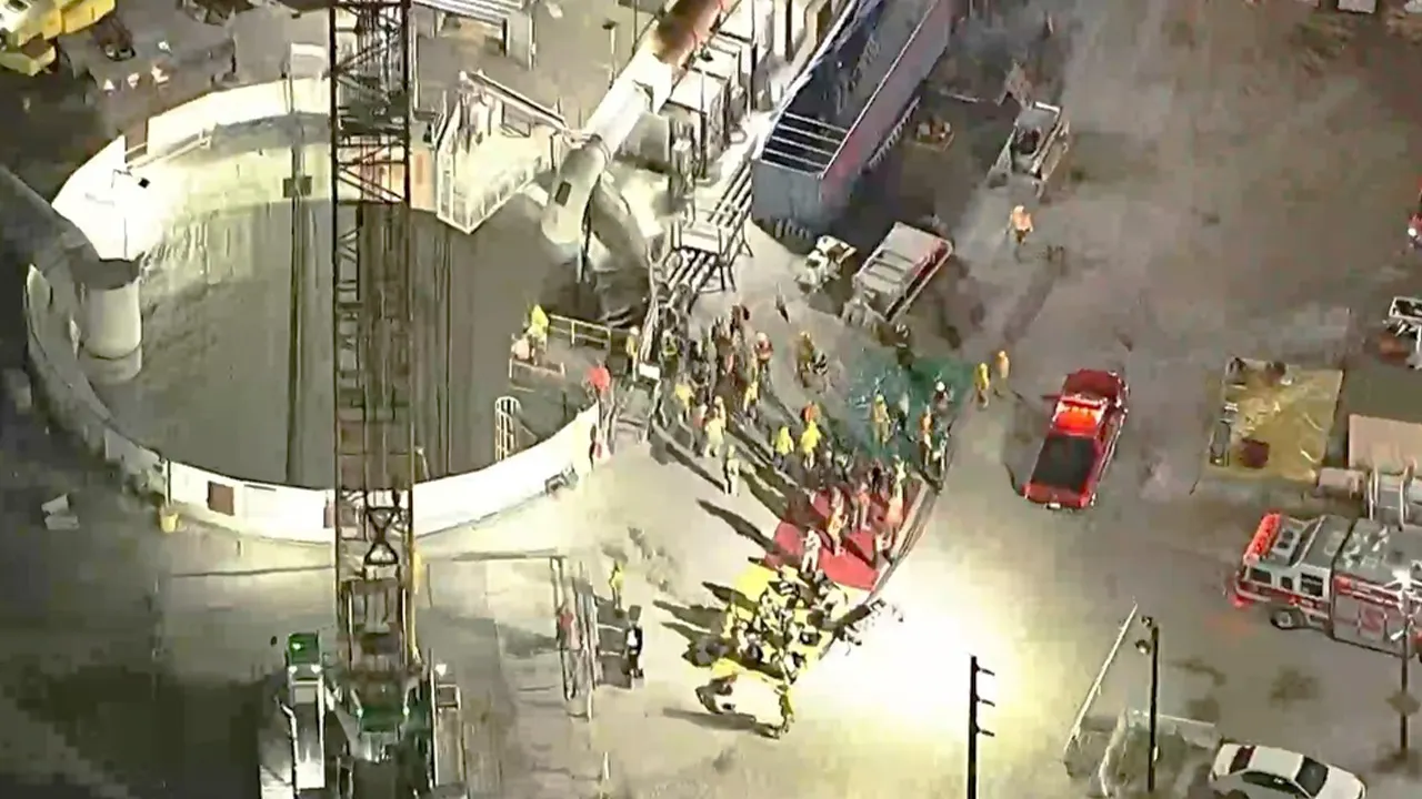 30+ construction workers rescued after Los Angeles tunnel collapse