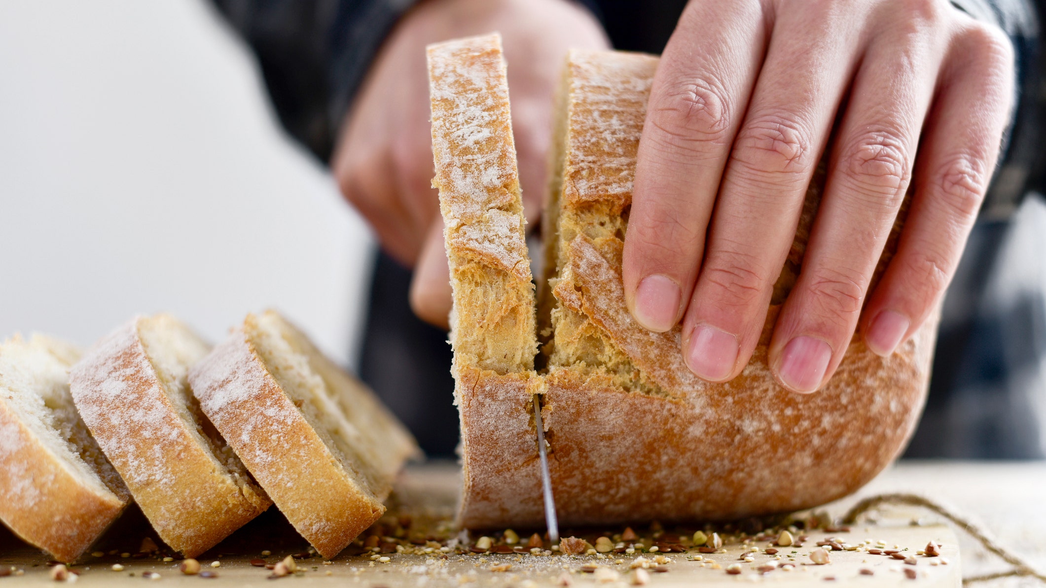 Joe Rogan claims most bread in US causes inflammation, as experts discuss