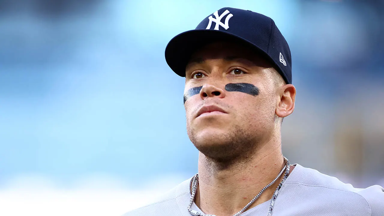 Aaron Judge scratched from Yankees lineup amid potential injury setback