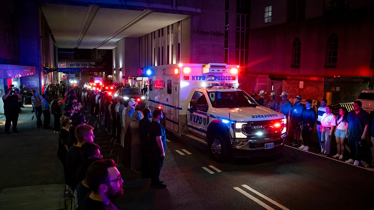 NYC shooting: Gunman targeted NFL and went up wrong elevator bank, mayor says