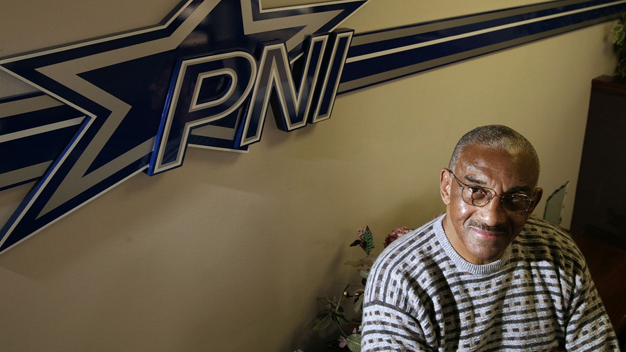 Ex-Cowboys player Pettis Norman dies at 86