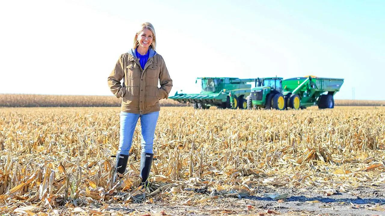Rep. Mary Miller, R-Ill., introduces House bill to stop China’s acquisition of American farmland