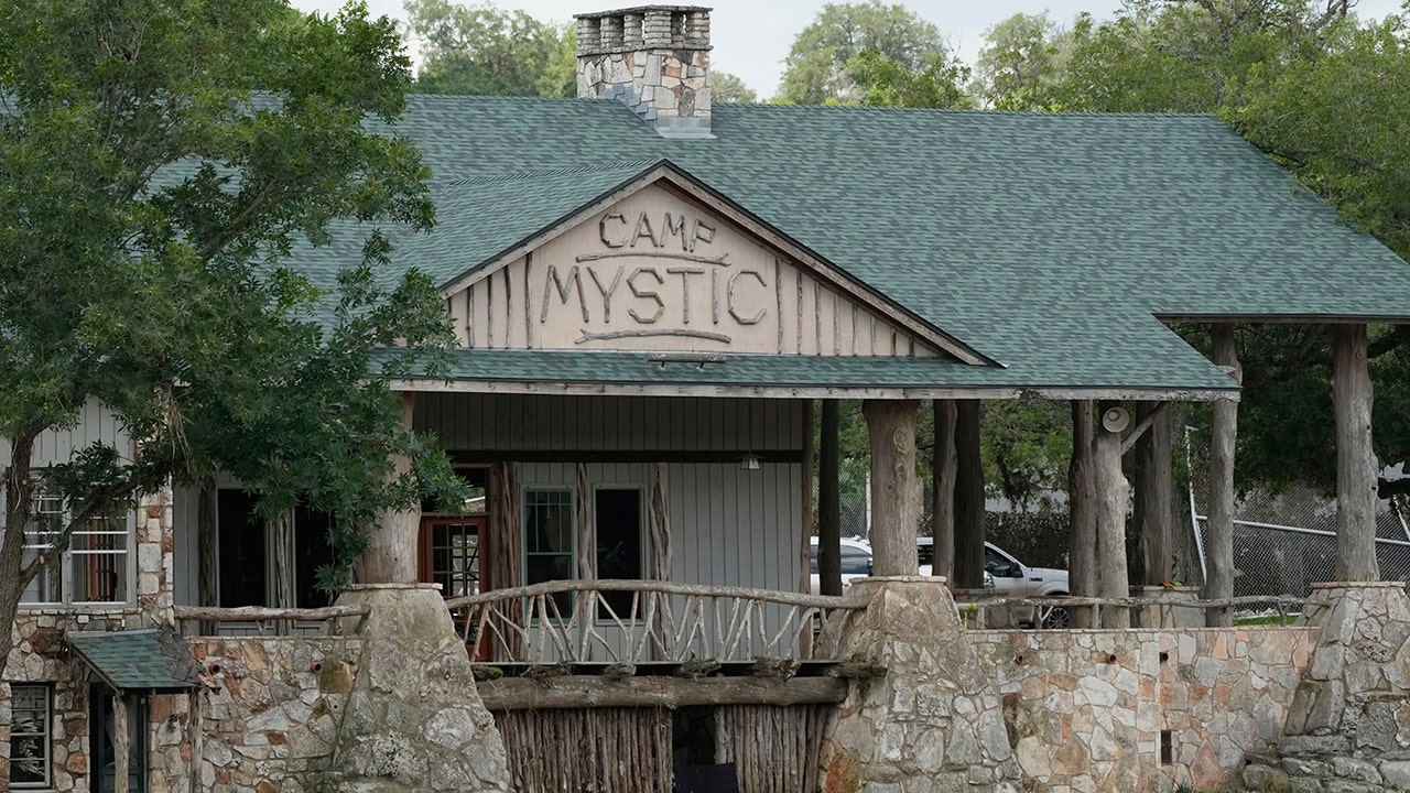 Hill Country locals reject political blame after deadly Texas floods