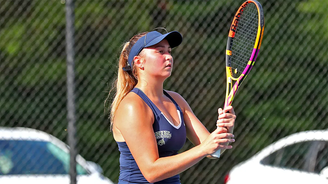 Thiel College tennis player Toby Atwood dead at 21 after collapsing mid-race