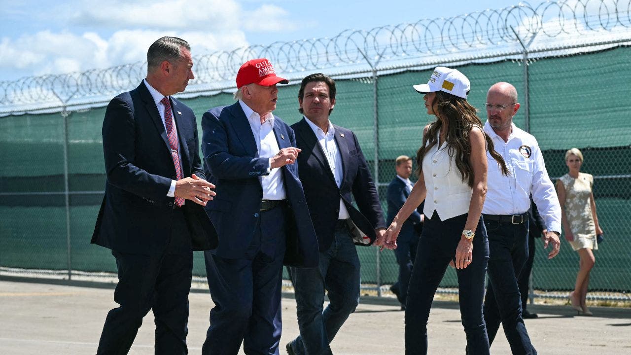 White House urges GOP states to build ‘Alligator Alcatraz’ centers