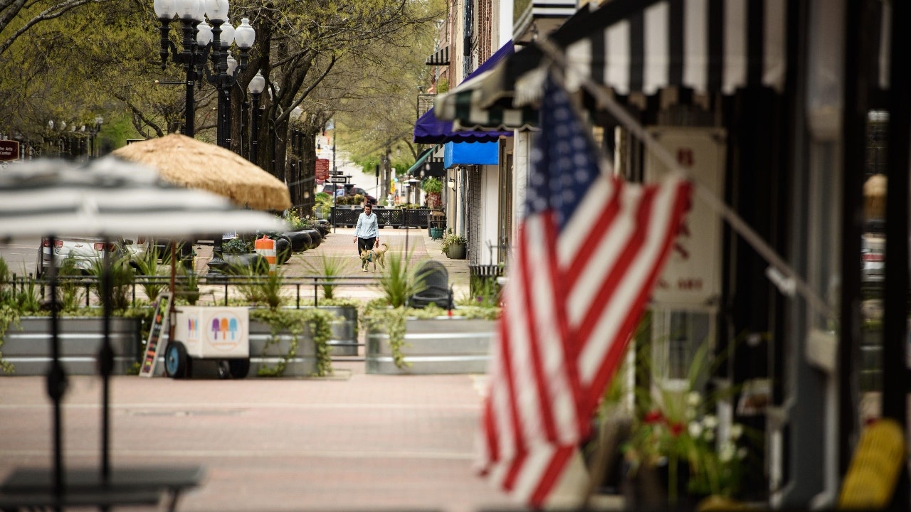 Fayetteville implements youth curfew after nearly 2,000 juvenile incidents
