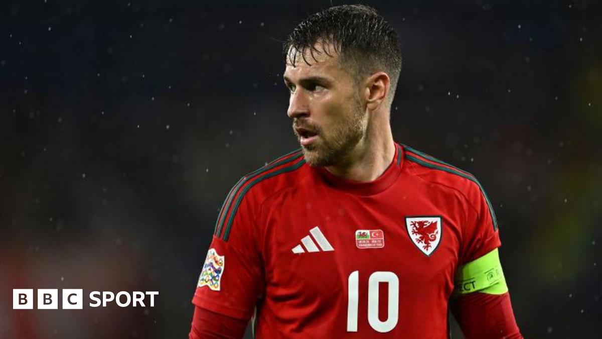 Aaron Ramsey: Wales boss Craig Bellamy wants statue for captain