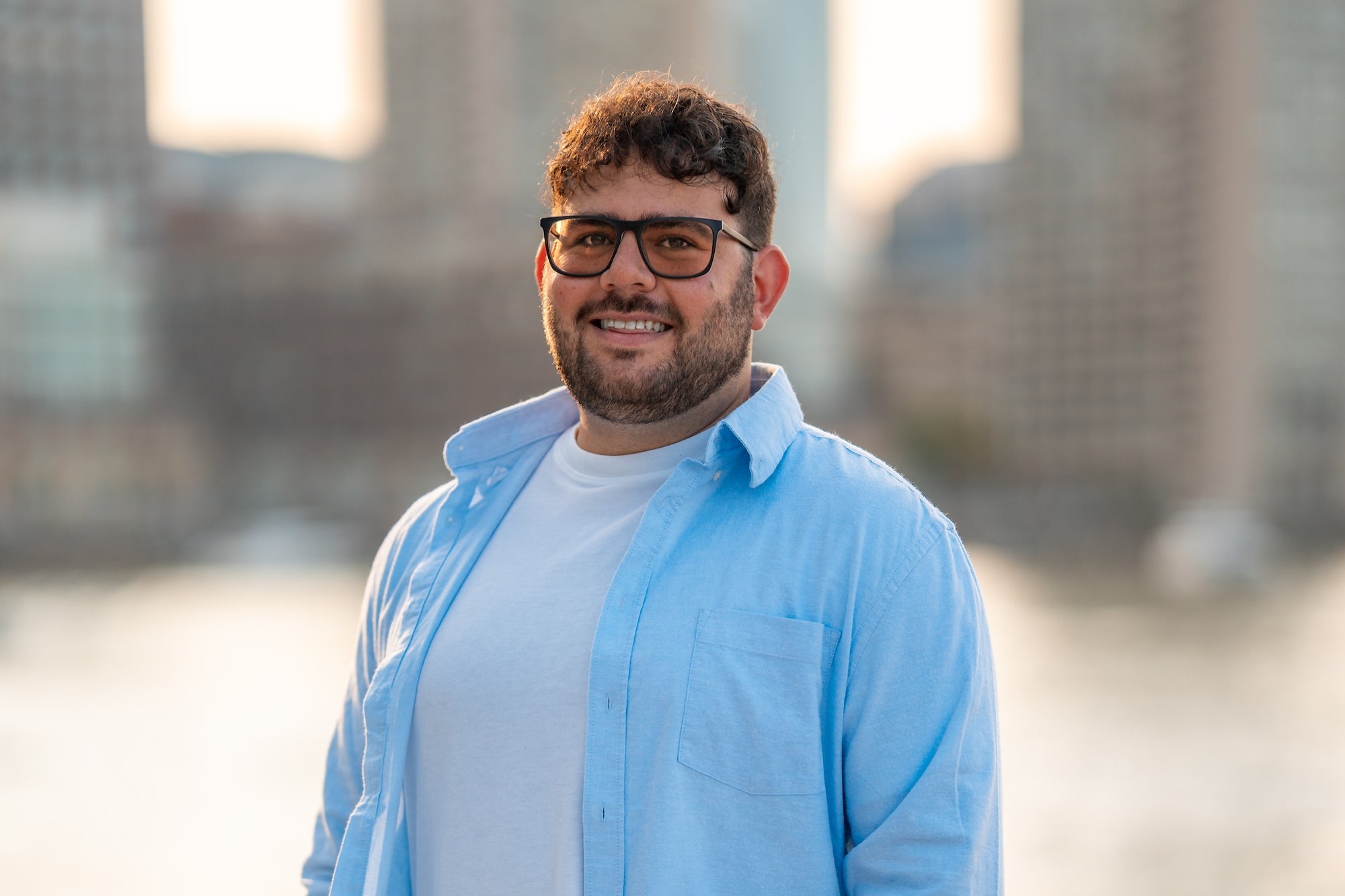 26-Year-Old’s Side Hustle Turned Business With $4M+ Sales