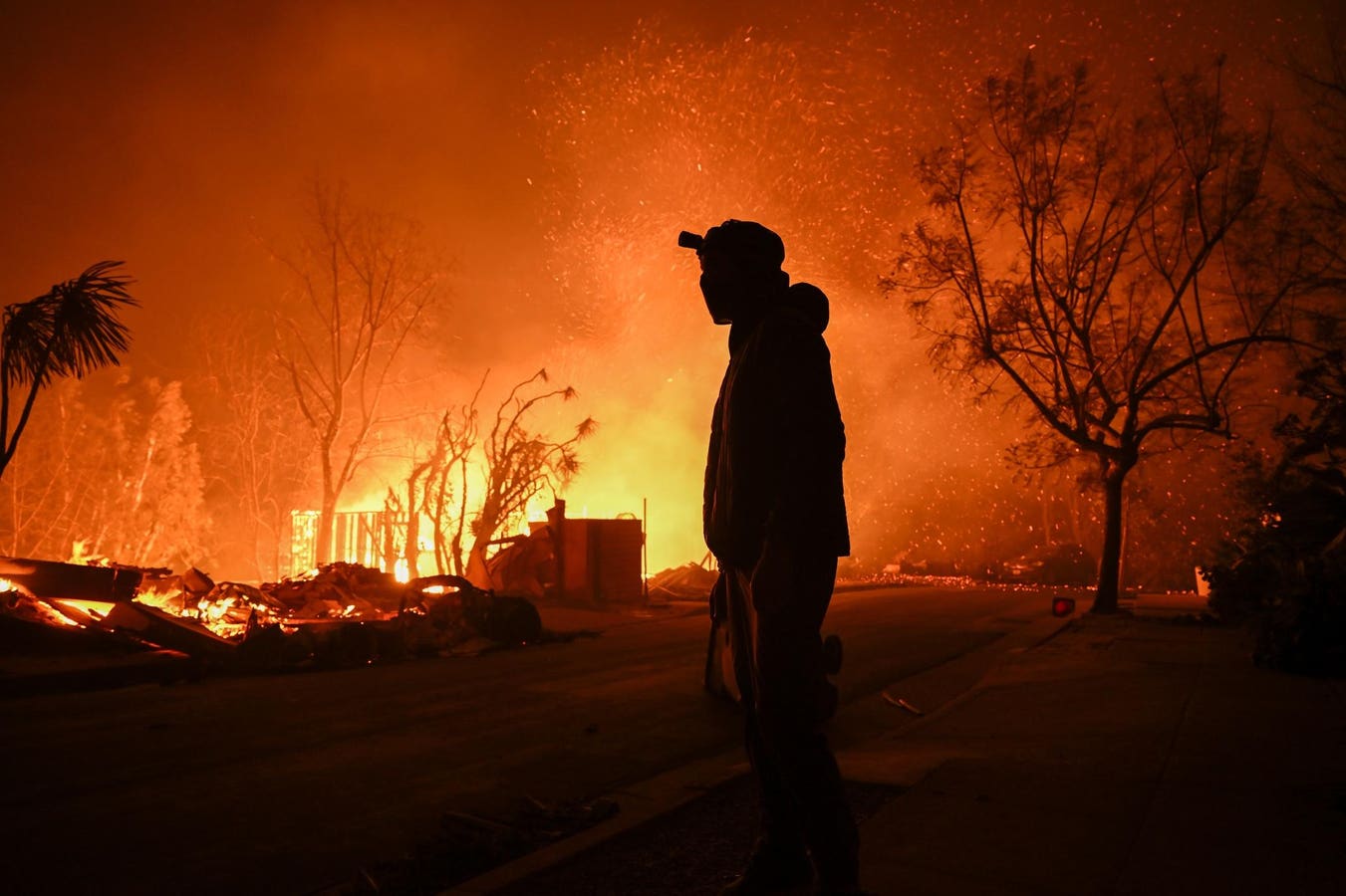 California’s Wildfire Emissions Top Its Power Plants, But Go Uncounted