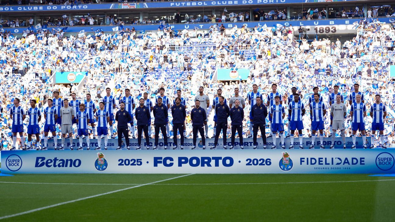 Diogo Jota honored before Porto game a month after his death