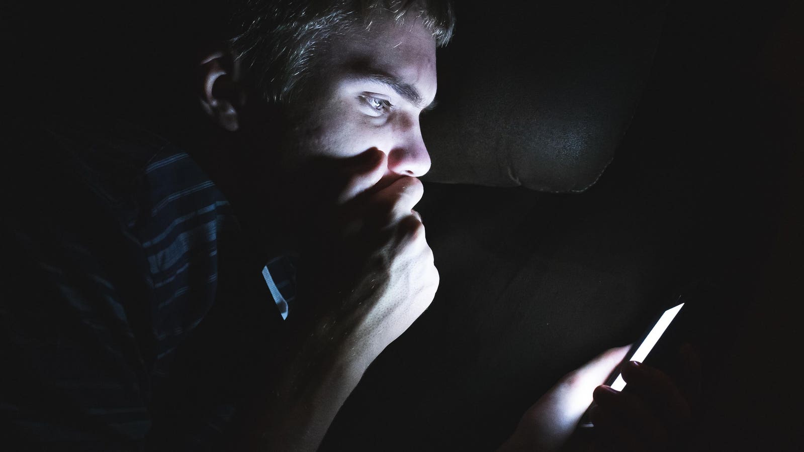 Delete Any Message On Your Smartphone If You See This Word